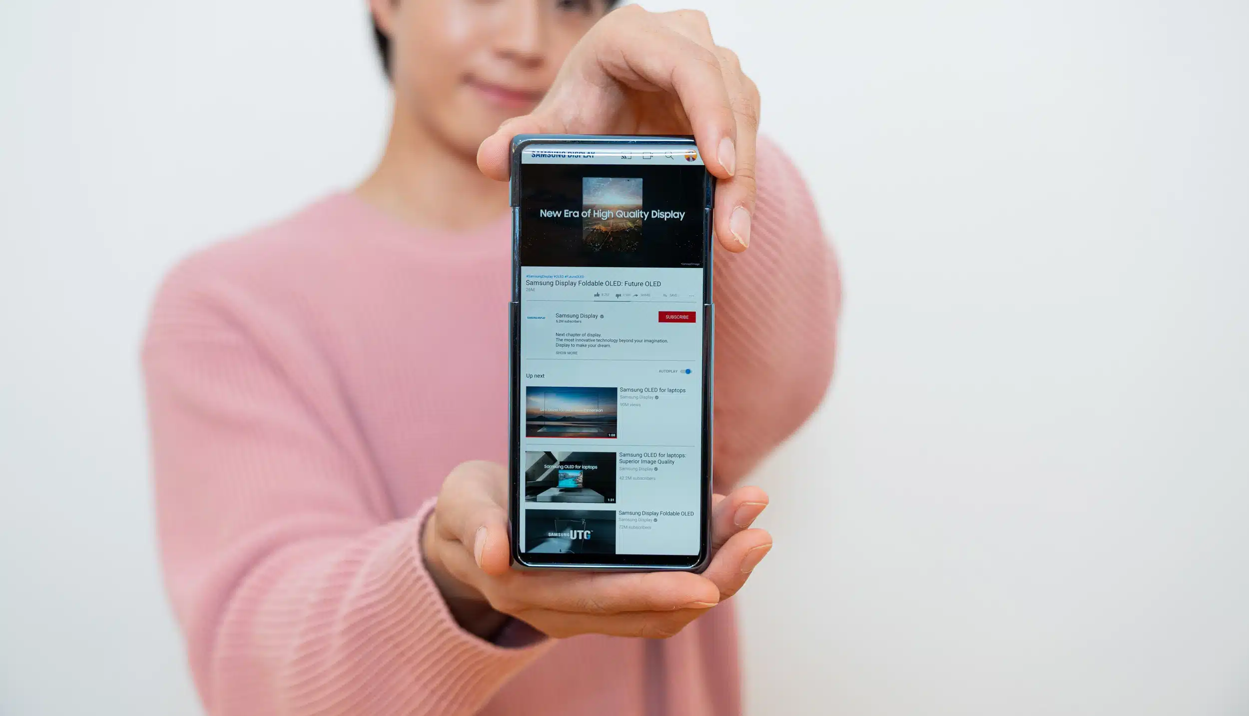 Samsung trình diễn smartphone trượt dọc Slidable Flex Vertical